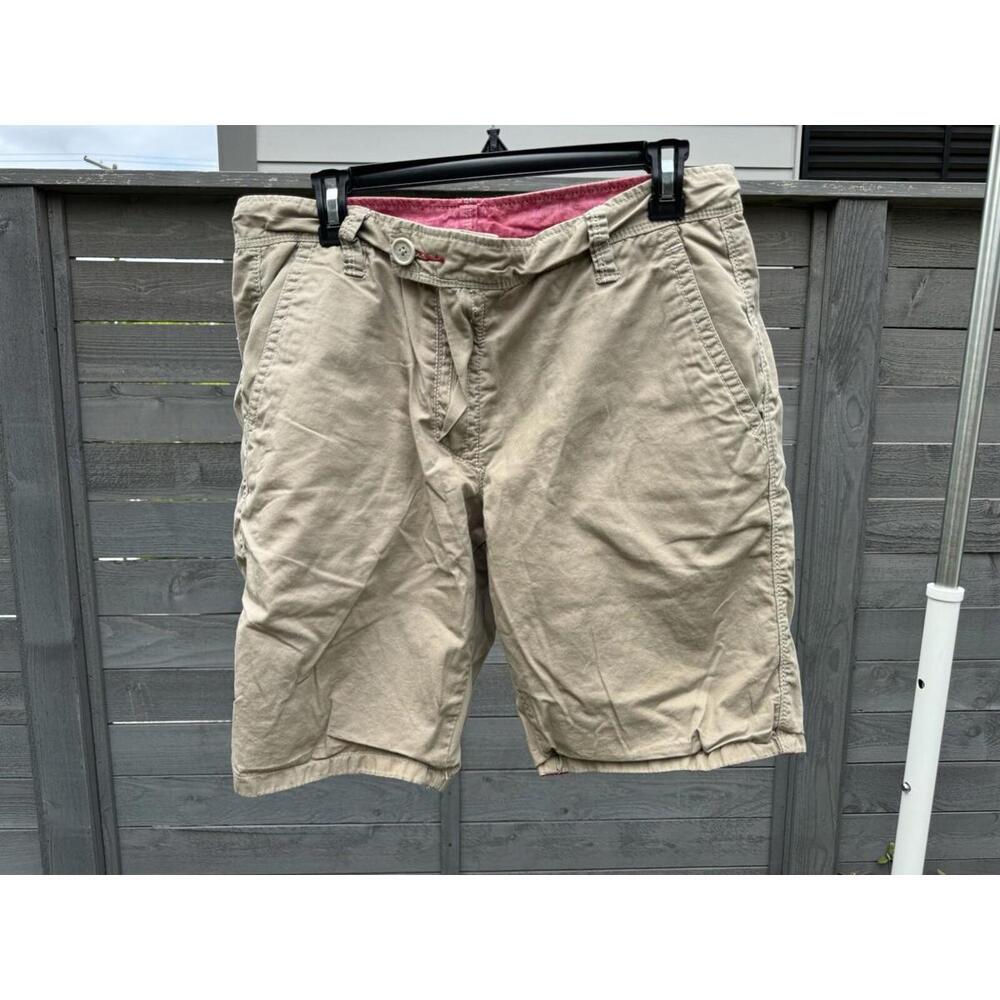 Howe Men’s Reversible Shorts 🩳 Red / Khaki 🩳 Size 33